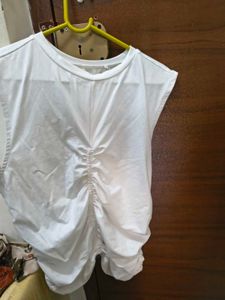 Chic Ruched White Sleeveless Top