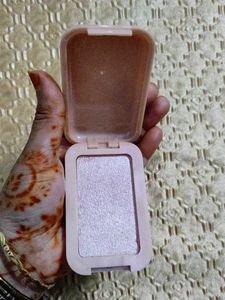 Swiss Beauty Softy Highlighter