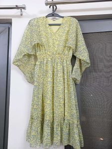 Floral Ditsy Print Butter Yellow Midi Dress💛