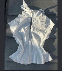 ZARA poplin top with tie detail!!