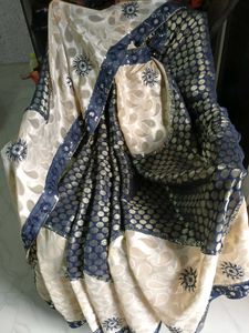 GentlyUsed Elegant Blue&amp;Gold ZariWork Saree-WithBl