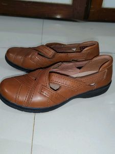 Genuine Leather Ballet Flats Clarks
