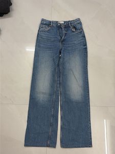 Zara Classic Blue Fade Denim Jeans