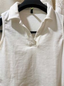 Sleeveless White Collared Top