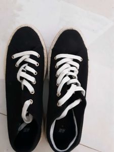 H&M Classic Black Canvas Sneakers/Trainers