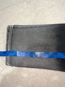 CZAR JEANS