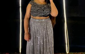 Sparkling bluse nd full sequence skirt