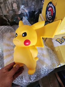 Pokemon Pikachu Figure