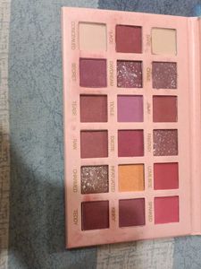 Nude Eyeshadow Palette