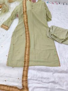 Elegant Pakistani Kurta Set with Dupatta
