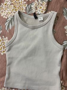 H&amp;M Crop top Bundle