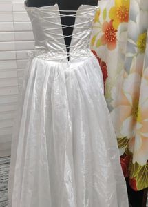 Elegant White Wedding Gown