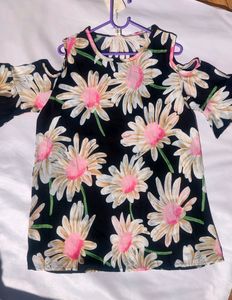 Women Off Shoulder Flower Print Top