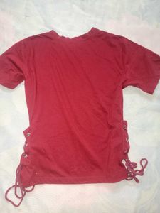 Red "DREAMER" Lace-Up T-Shirt