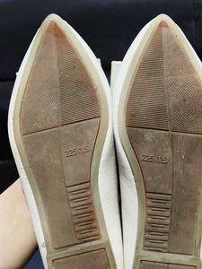 Elegant Beige Ballet Flats with Buckle