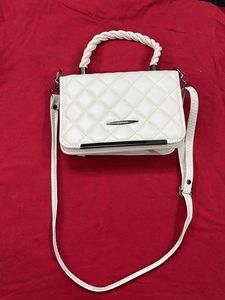 stylish corean White Quilted Handbag