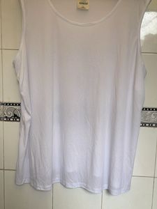 Basic White Sleeveless Tank Top