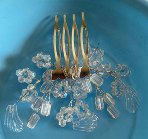 Elegant Crystal Flower Hair Comb