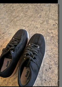 Black Casual Sneakers