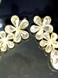 SHINING STONE DANGLING EARRINGS