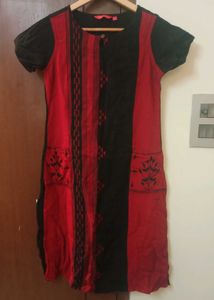 MORPANKH Black And Red Kurti, Size-S