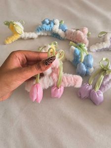 trending Cute Tulip Hair Claw Clips