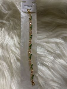 Elegant premium tulip Bracelet