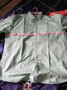 Men's Solid Green Casual Shirt