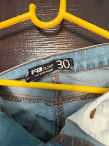 Light Wash Skinny Jeans