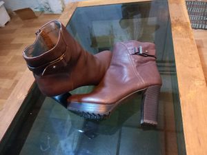 Chic Brown Leather Platform Boots