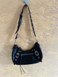 Chic Black Shoulder Bag