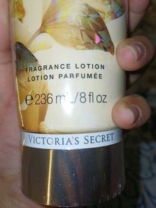 Victoria's Secret Bare Vanilla Fragrance Lotion