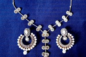 Artifitial Stone Jewellery Set
