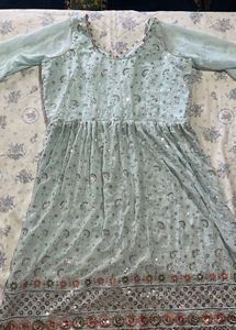 Beautifully Embellished Kurta Set