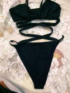 Chic Black Criss-Cross Bikini Set