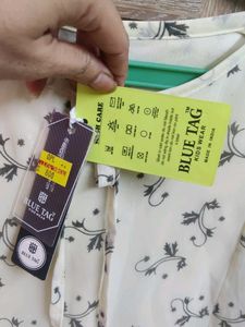 Girl's frock
