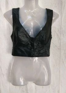 3206. Black Faux Leather Crop Vest