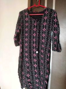 Elegant Black &amp; Pink Kurta