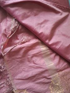 Soft Silk Beautiful Pink Saree with Golden Border