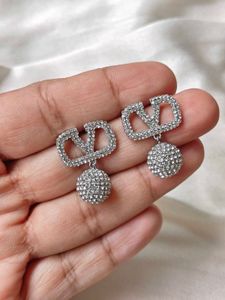 Sparkling Crystal Drop Earrings