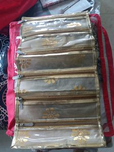 🆕 🆕 Gold Floral Jewellery Organizer Bag