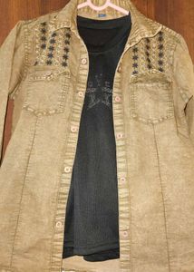 Sparkly Star Graphic Top, with jeans jacket