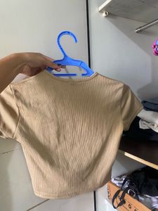 Newme Crop Top