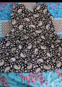 Cute Paisley Print Short Kurti ⚠️