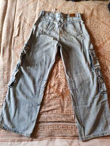 women ’s Cargo Jeans | Size 32 | Trendy &amp; Stylish
