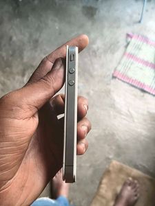 White iPhone 4S