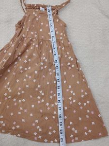 Chic Smocked Floral Dress