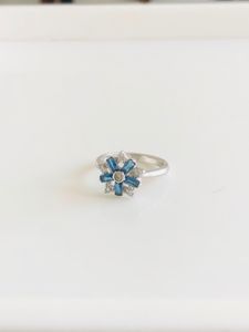 92.5 Sterling Silver Ring 💍(wt:-3.560g)