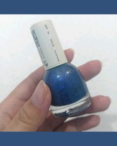 H&amp;M Nail Polishes - Red Vine and Navy(Metallic)