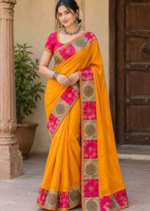 Heavy Border Saree 🎀